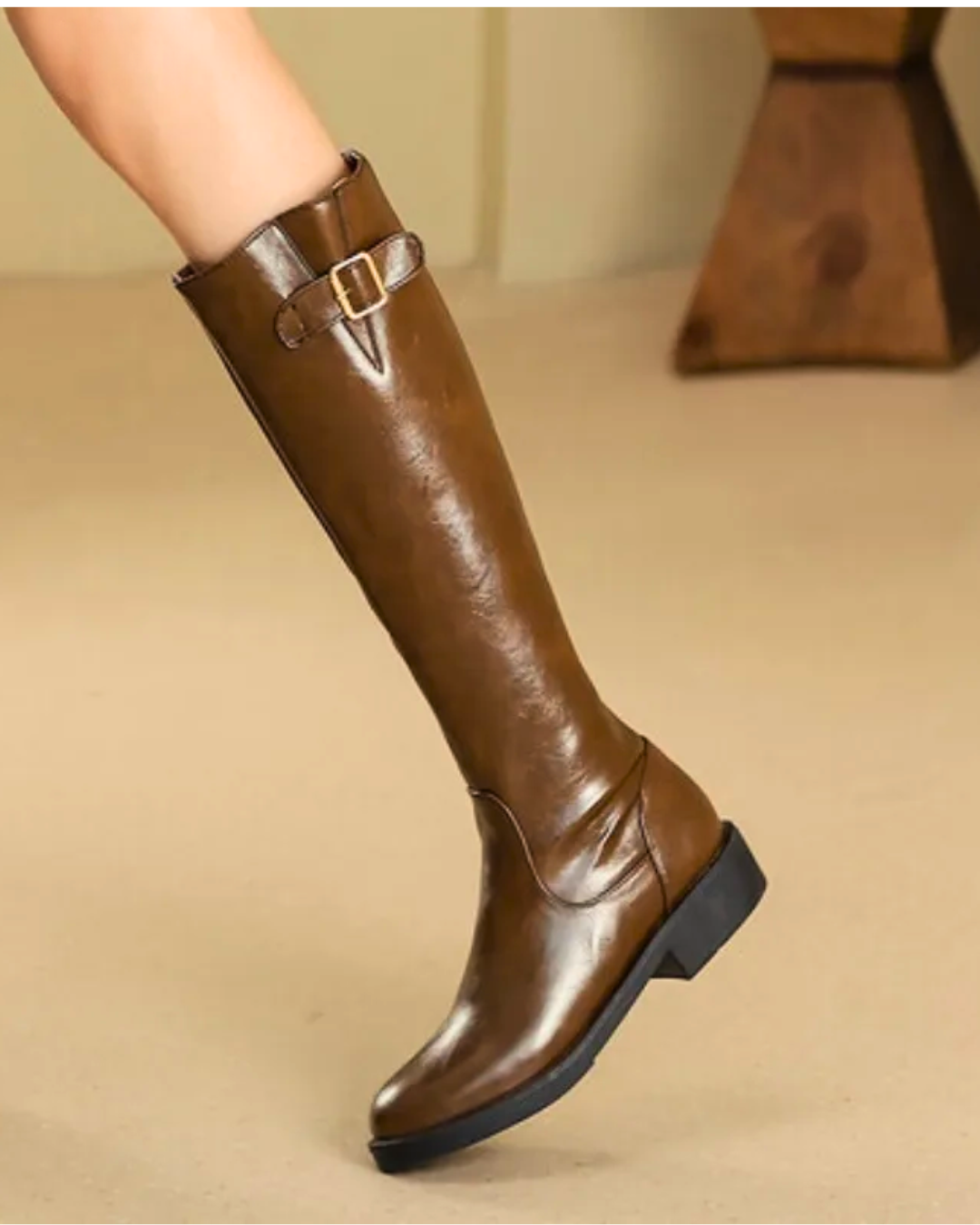 Brown knee-high vintage punk boots with buckle and thick block heels, perfect for autumn and winter outfits.