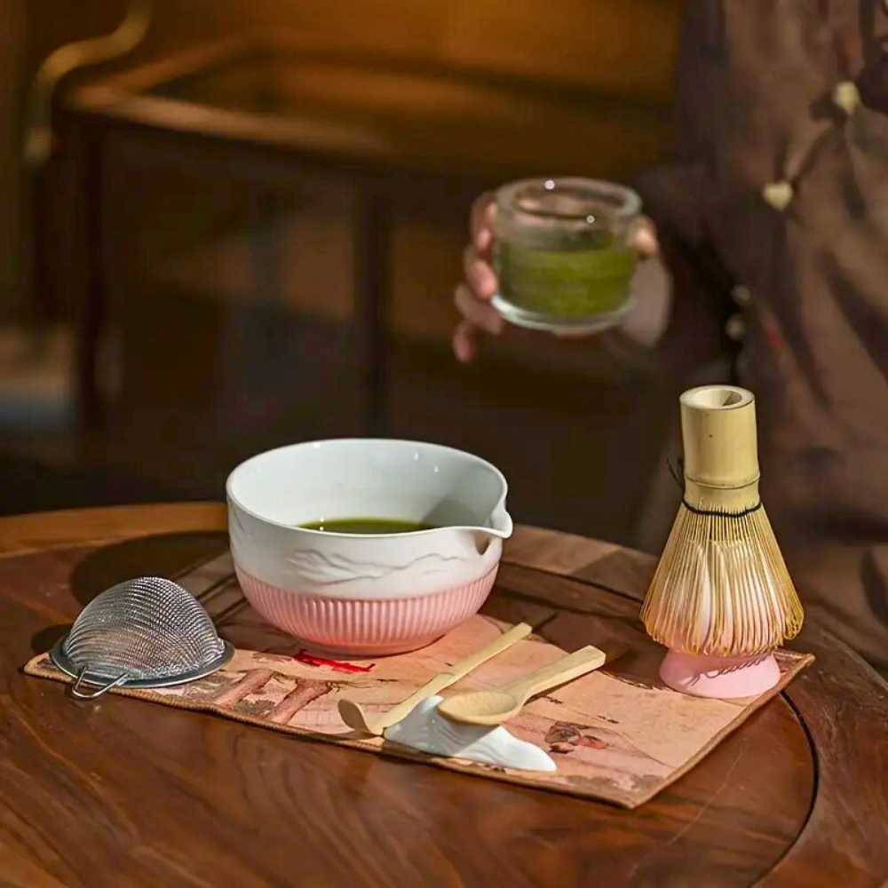 Matcha Moment Set - Ästhetisches Set mit Bambusbesen, Keramikschale