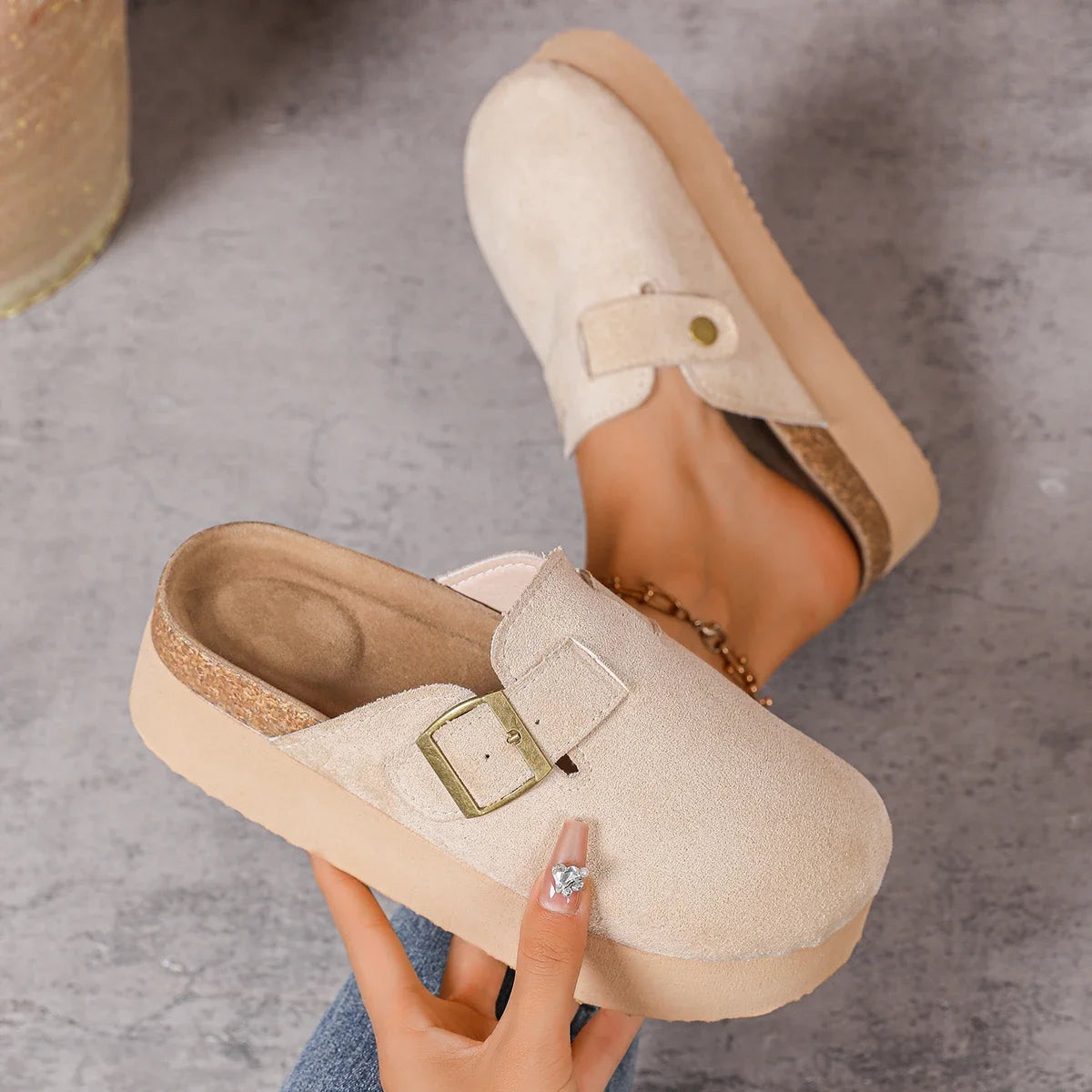 Women suede slingback platform clogs with thick sole, offering comfort and retro fashion style.
